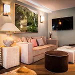 Tandreas & Restaurant Hotel