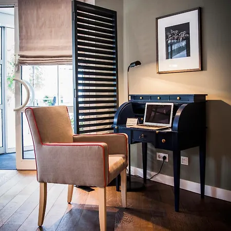 ホテル Tandreas & Restaurant