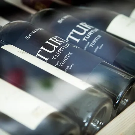 Tandreas & Restaurant ホテル