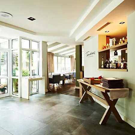 Tandreas Hotel & Restaurant