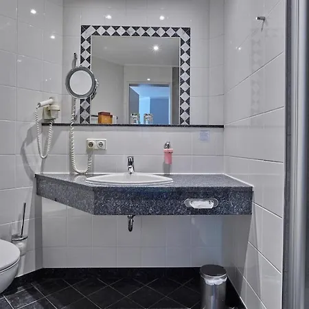 ホテル Tandreas & Restaurant