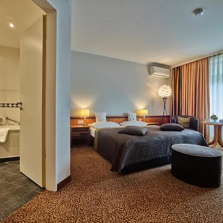 Hotel Tandreas Hotel & Restaurant