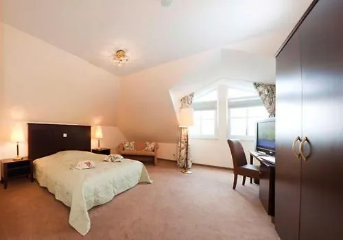 Tandreas & Restaurant 4* Gießen