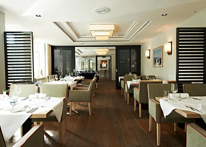 Tandreas & Restaurant Hotell 4*