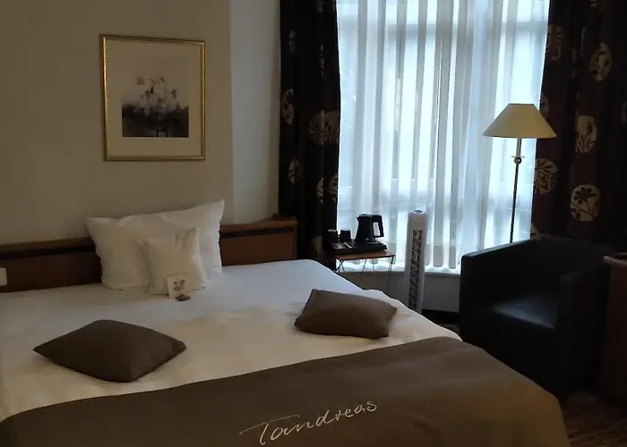 Tandreas & Restaurant Hotell