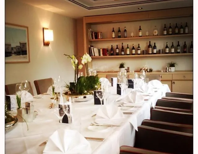 Tandreas & Restaurant 4*